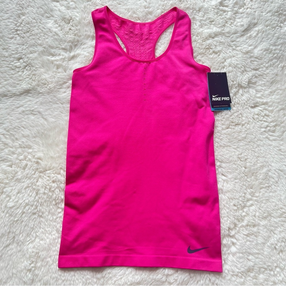Nike Pro Hypercool Fuchsia Top S